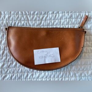 Lyons leather co crossbody